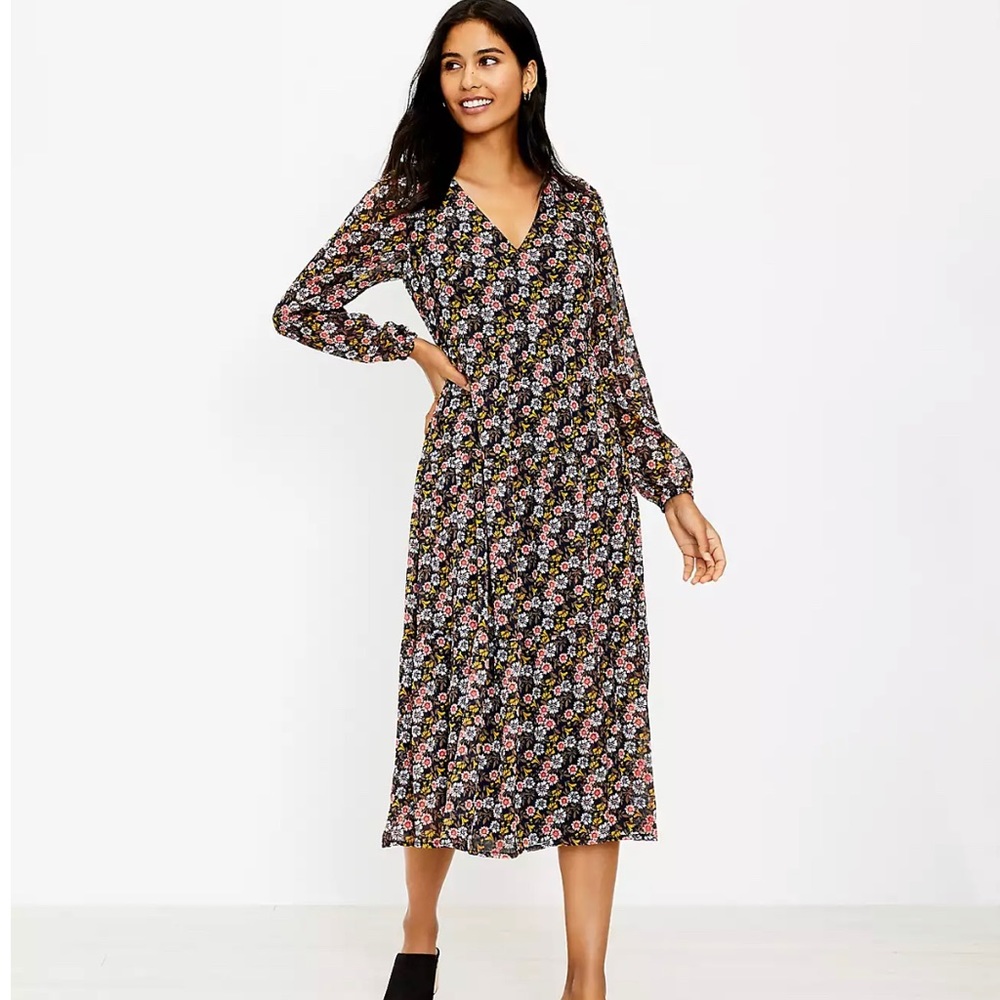 NWOT Loft Floral V-Neck Midi Dress